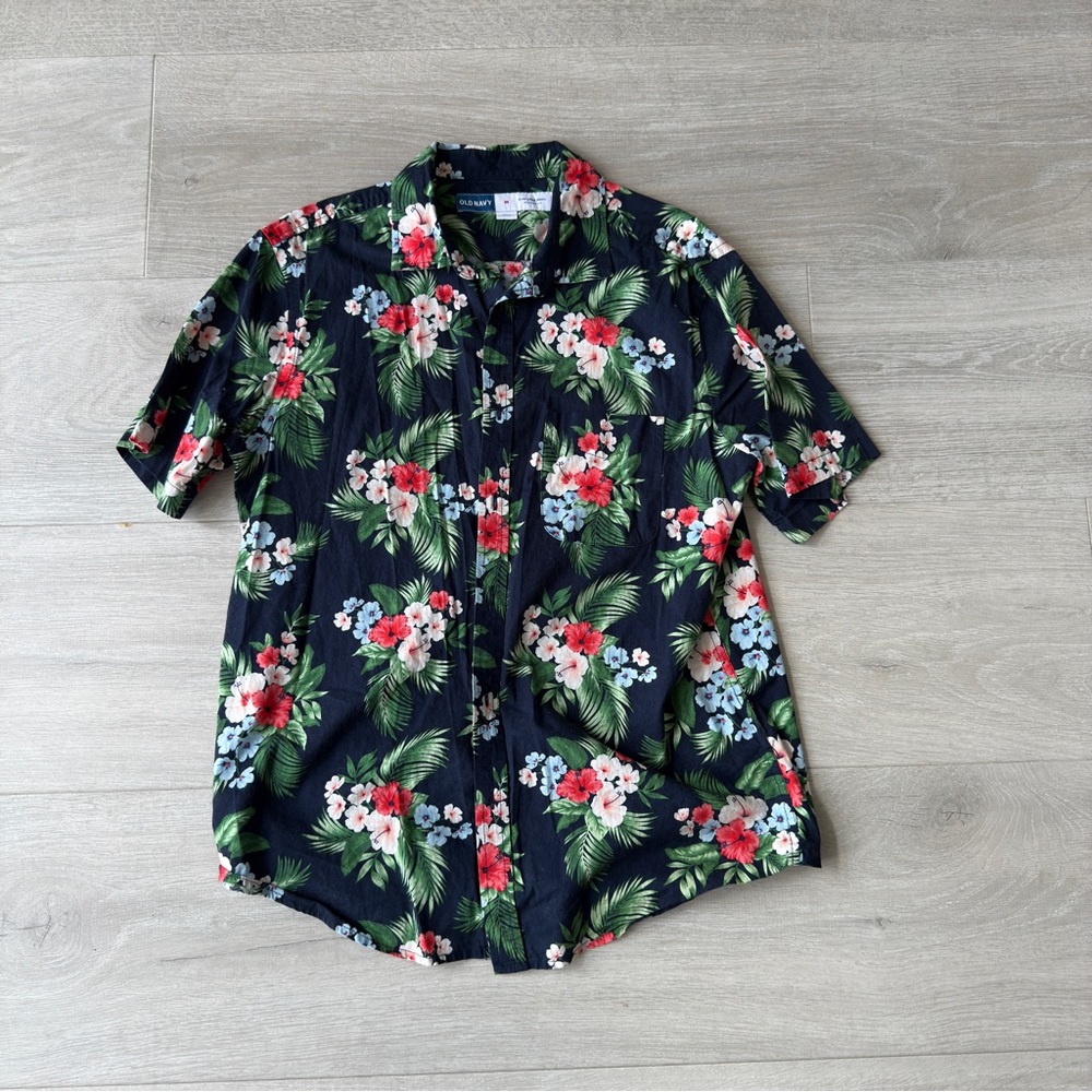 Old Navy Blue and Red Casual Button Down Shirt